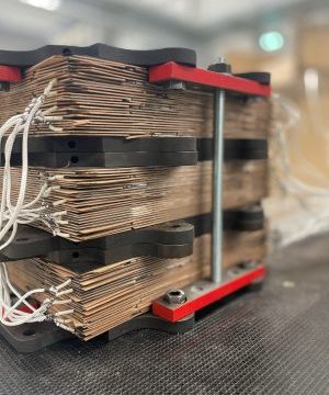 Model reduction approach applied to the thermal simulation of a solid oxide electrolysis stack